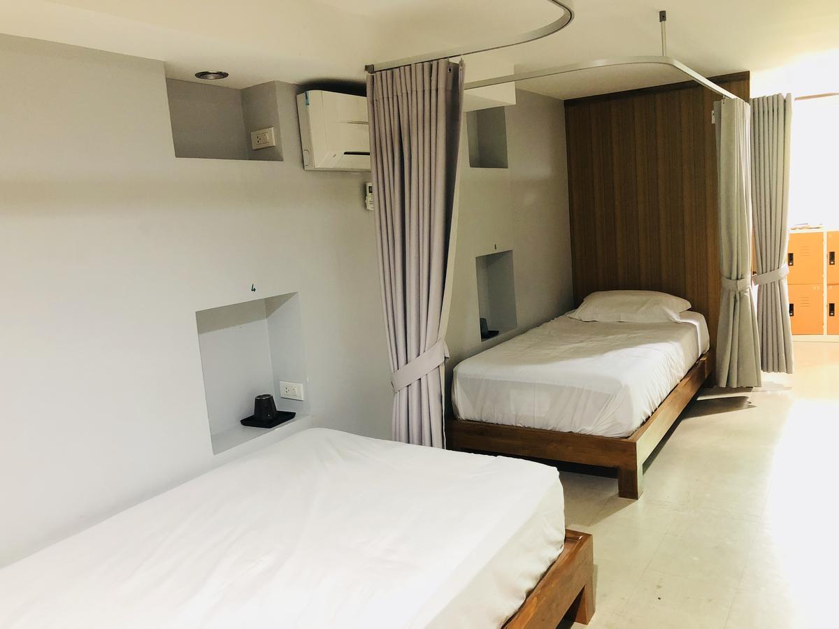 Rada Arak 79/4 Hostel Чіангмай Екстер'єр фото