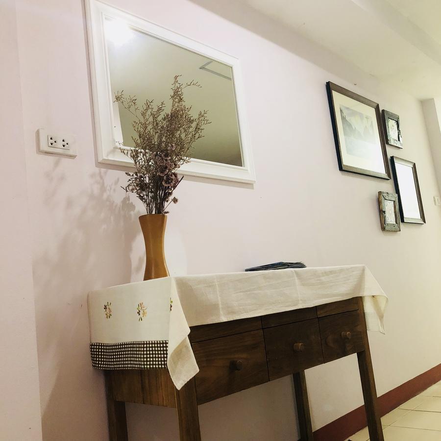 Rada Arak 79/4 Hostel Чіангмай Екстер'єр фото